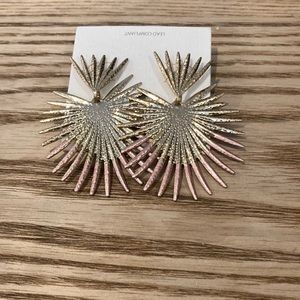 Gold/ rose gold dipped earrings! Gorgeous for summer